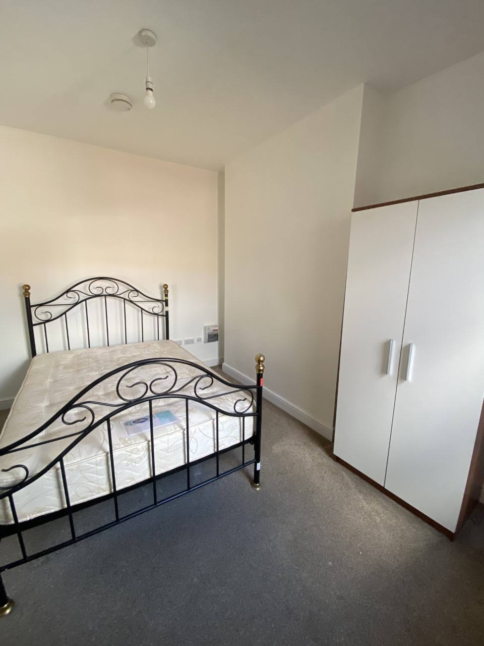 Flat Kirkgate in Wakefield