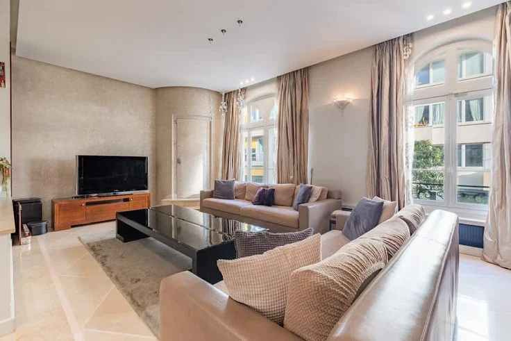Appartement Rue Charles Laffitte à Neuilly-sur-Seine