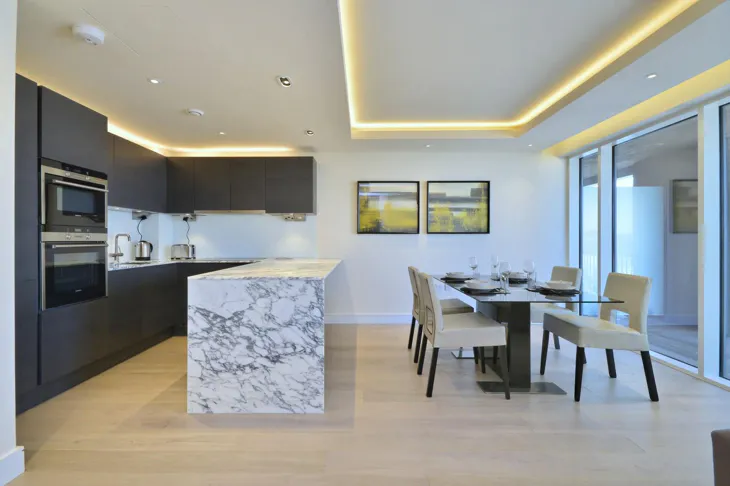 Flat Pearscroft Road in Greater London