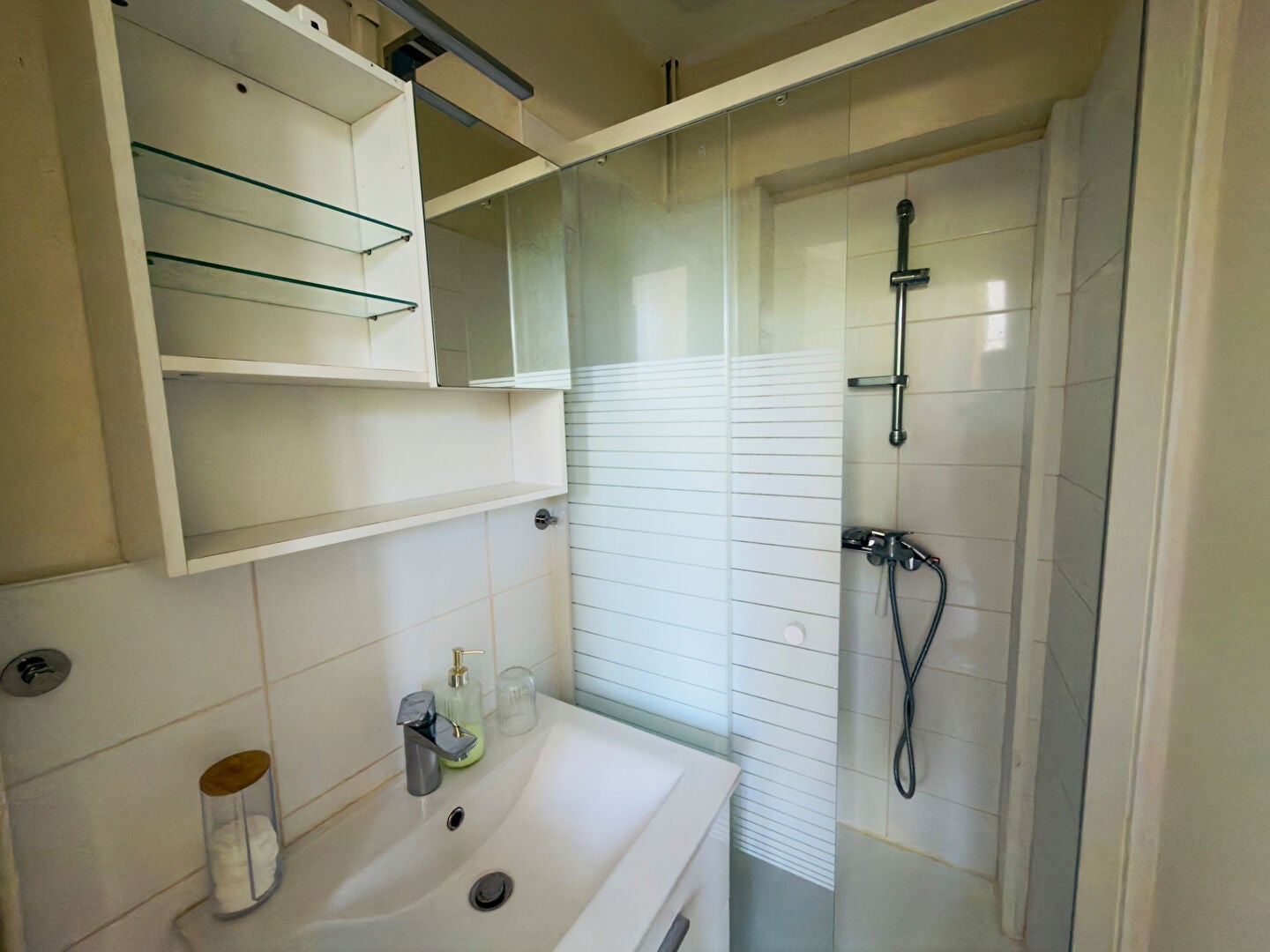 Appartement Rue des Frères Bonie à Bordeaux