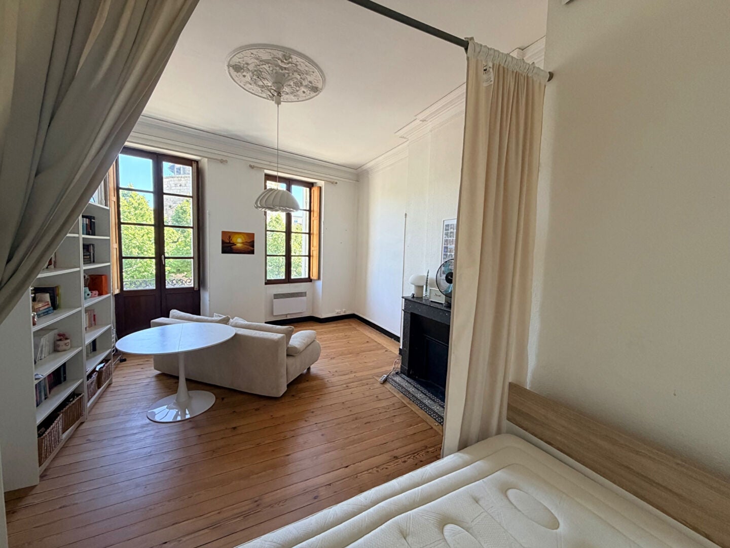 Appartement Rue des Frères Bonie à Bordeaux