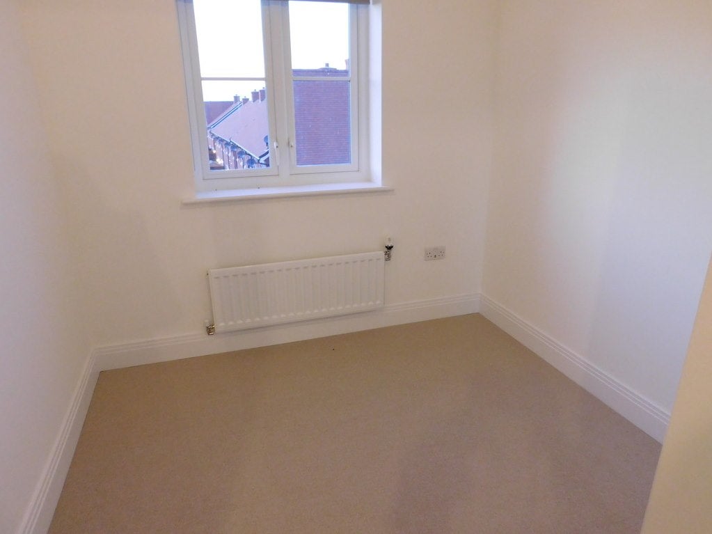 Flat Carey Lane in Southwick and Widley