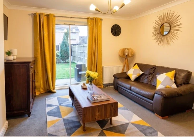 House Hund Oak Drive in Doncaster