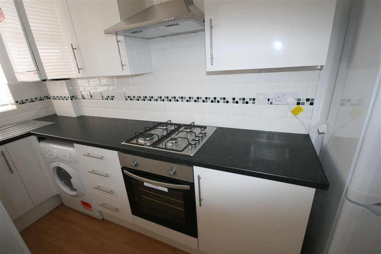 Flat Hindes Road in Greater London