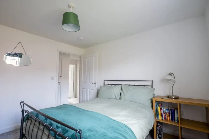House Healthy Close in Pen-y-fai