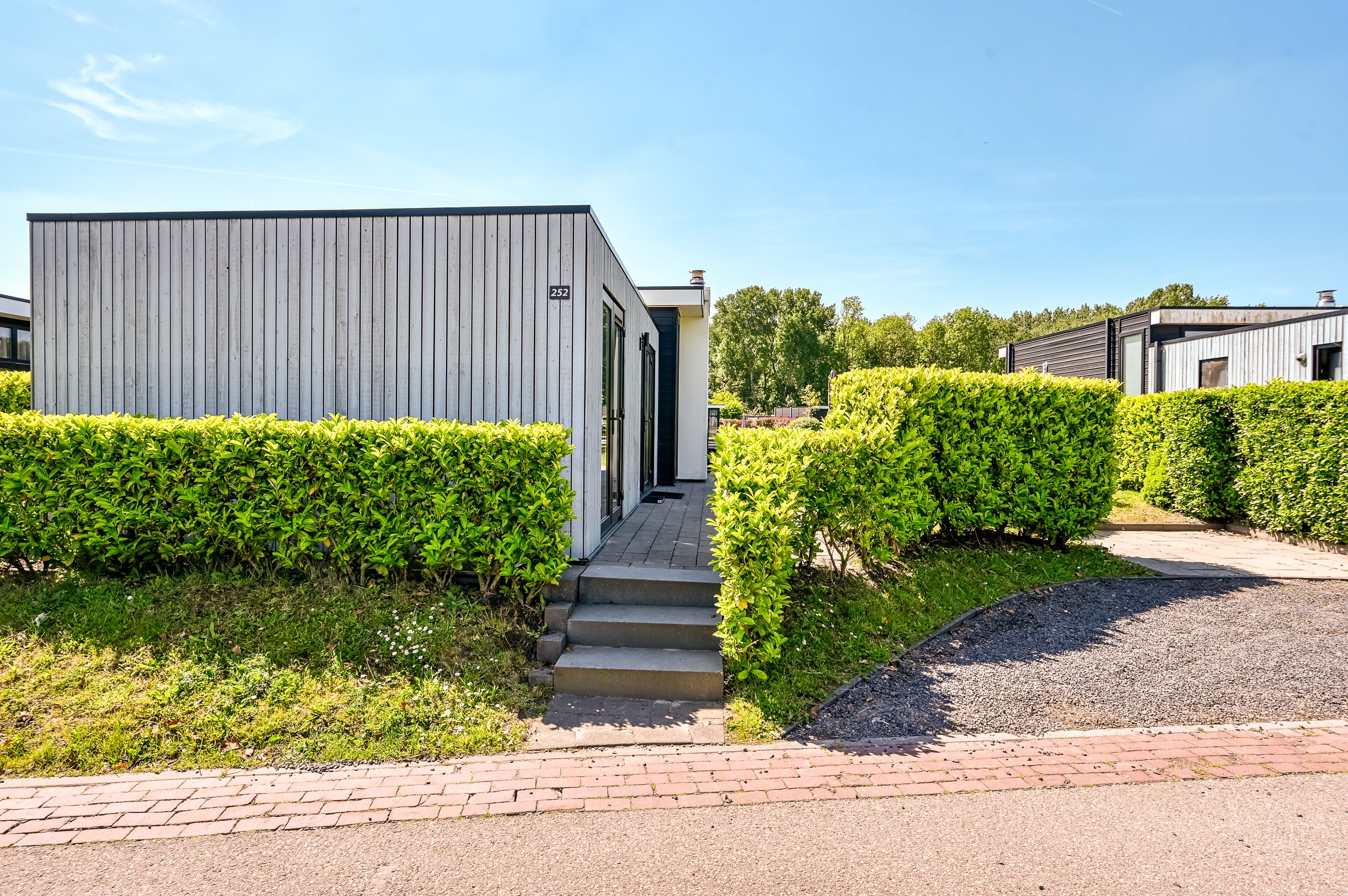 Vrijstaande woning te koop: Zuiderweg 2R-0252, Halfweg