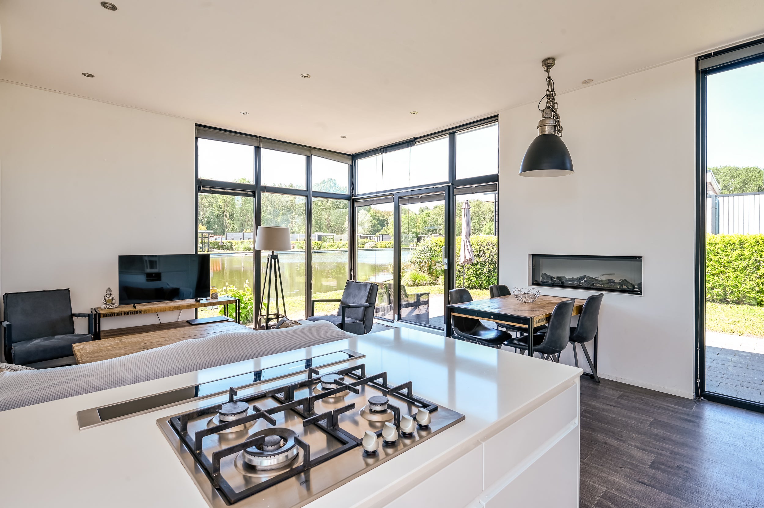 Vrijstaande woning te koop: Zuiderweg 2R-0252, Halfweg