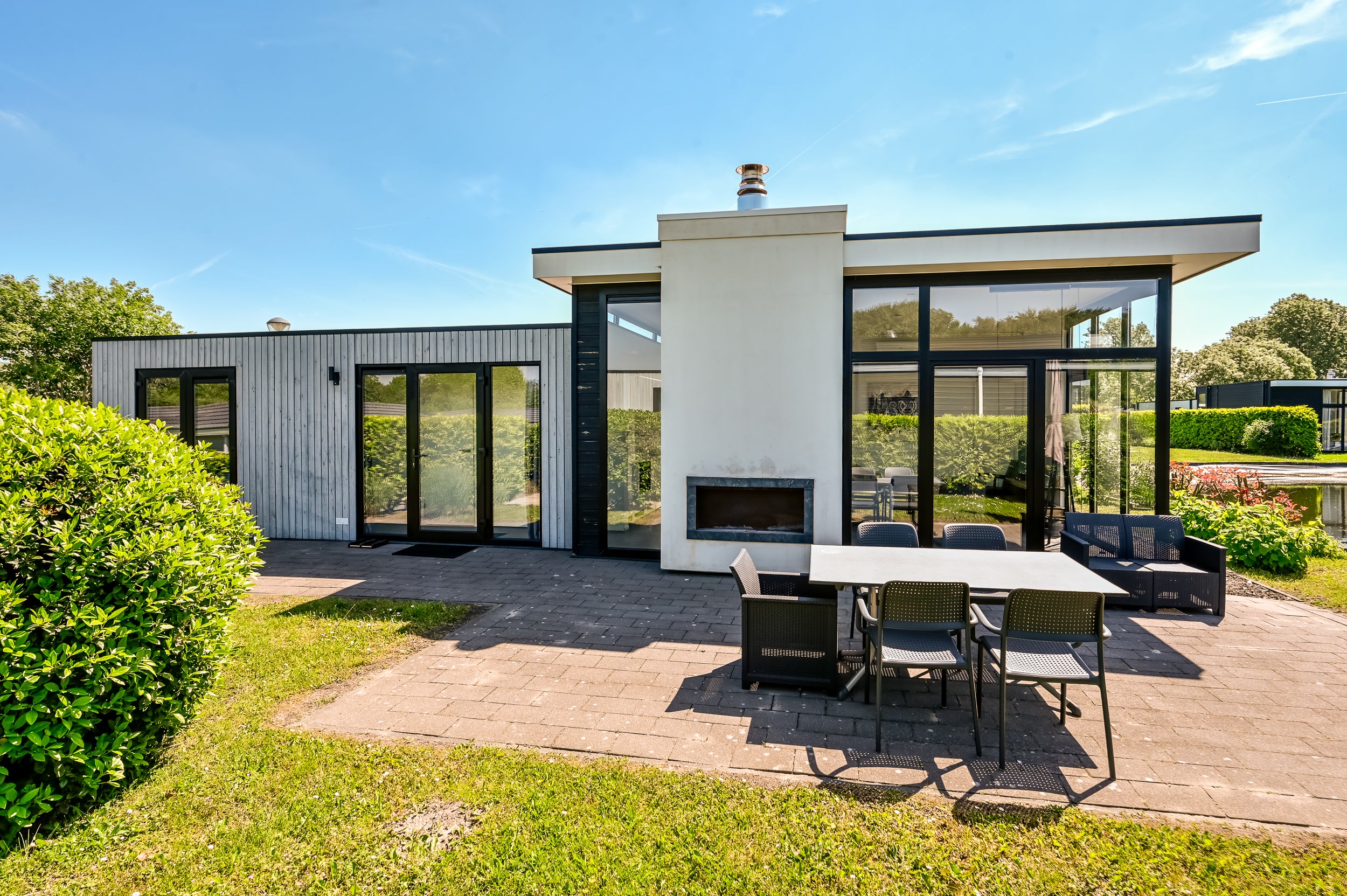 Vrijstaande woning te koop: Zuiderweg 2R-0252, Halfweg