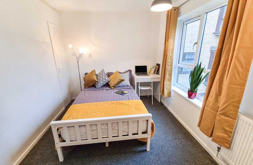 Room Kings Lane in Norwich