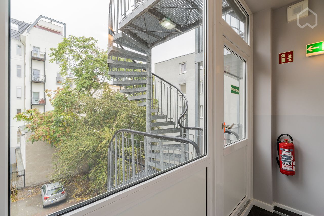 Wohnung Jenaer Straße in Berlin