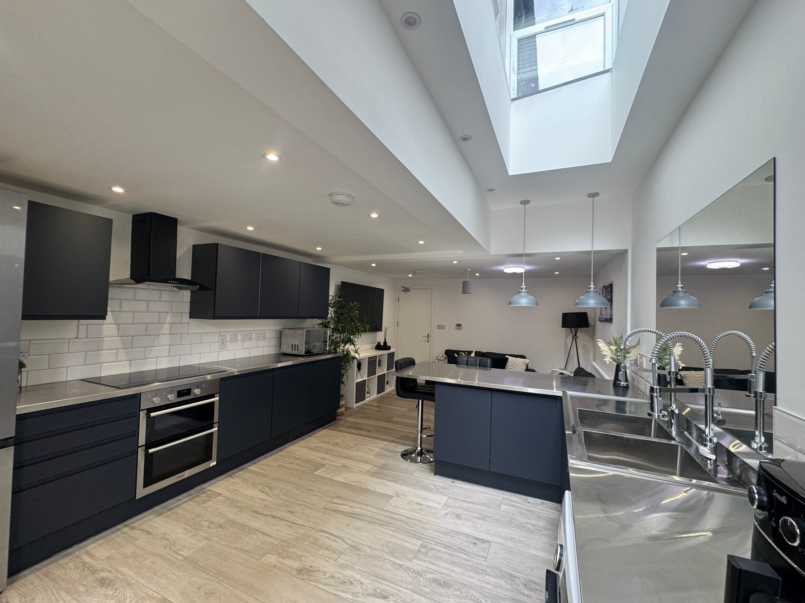 Room Broadgate in Coventry