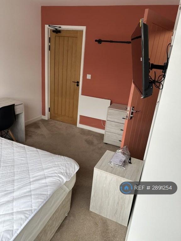 Room Charlotte Street in Rugby