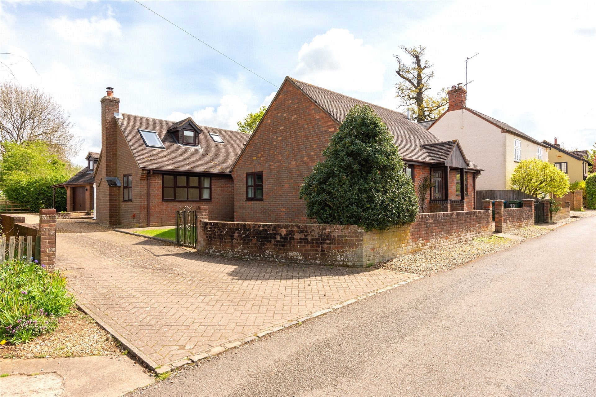 House Ivy Lane in Stewkley