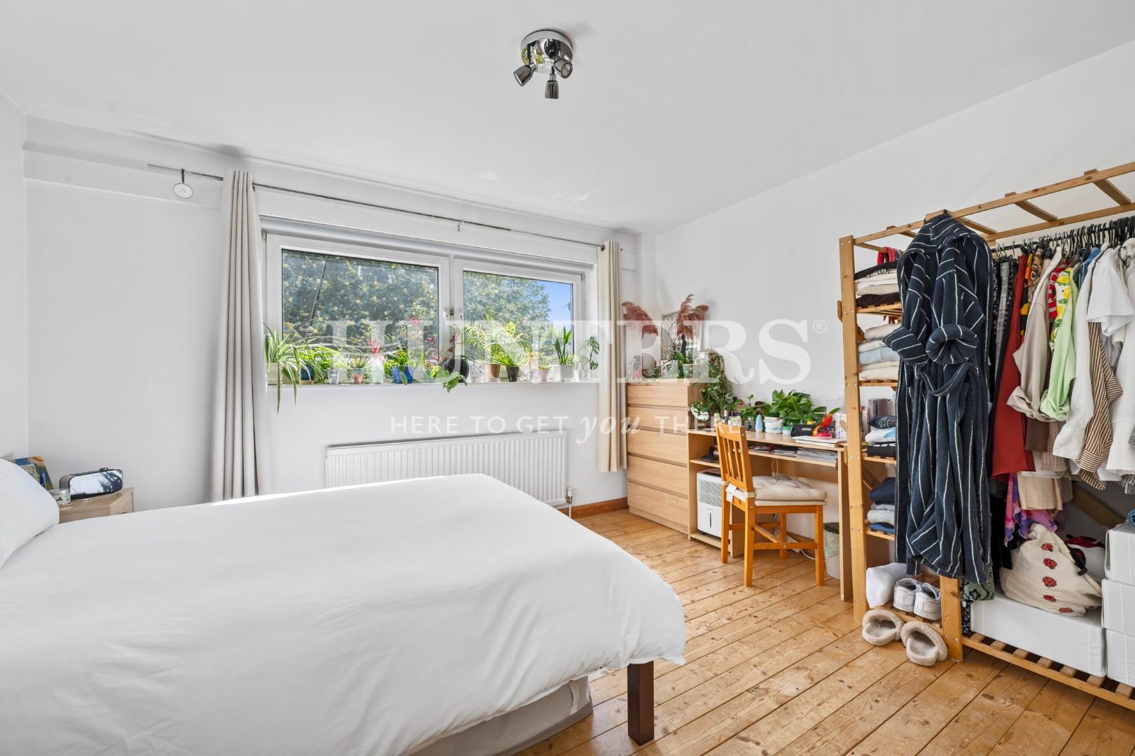 House Ecclesbourne Road in Greater London