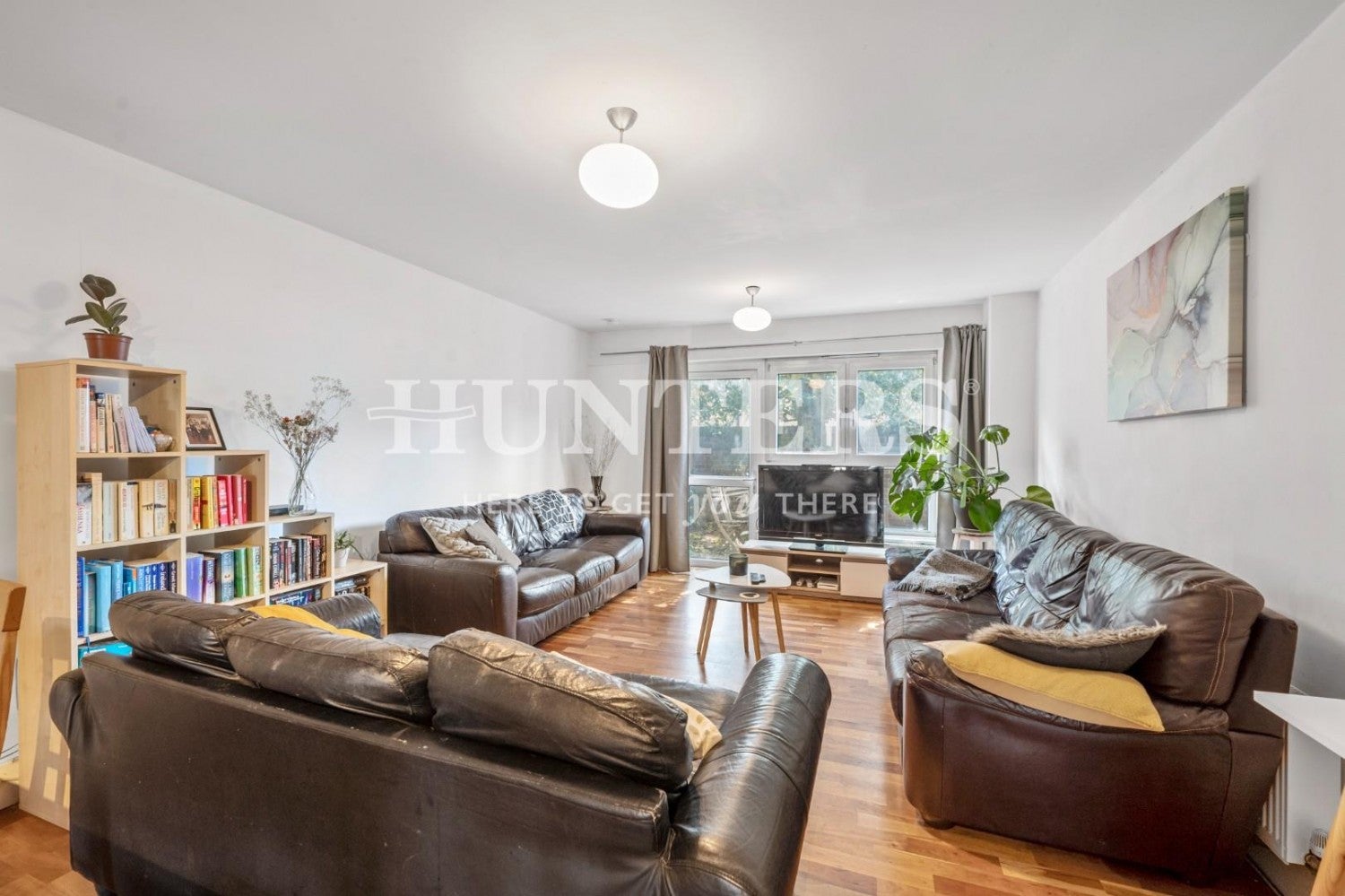 House Ecclesbourne Road in Greater London
