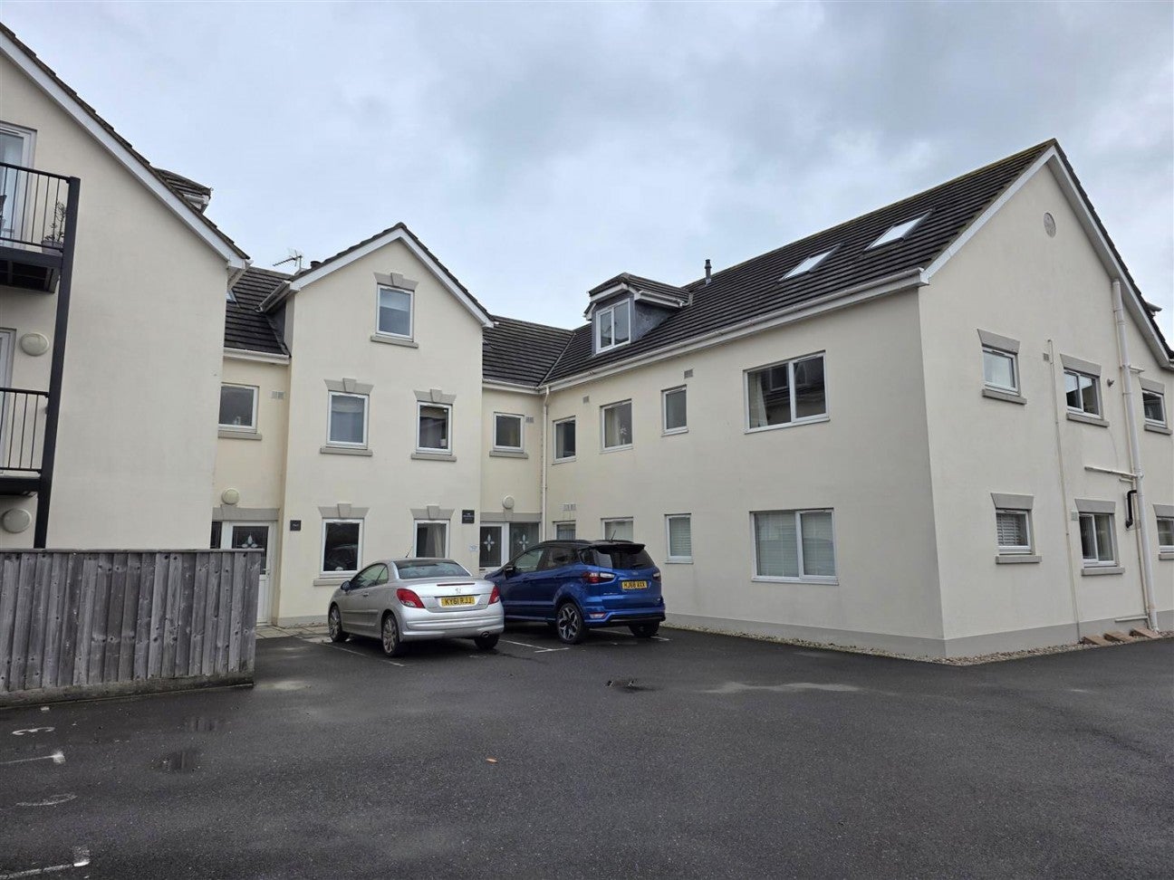 Flat Victoria Avenue in Swanage