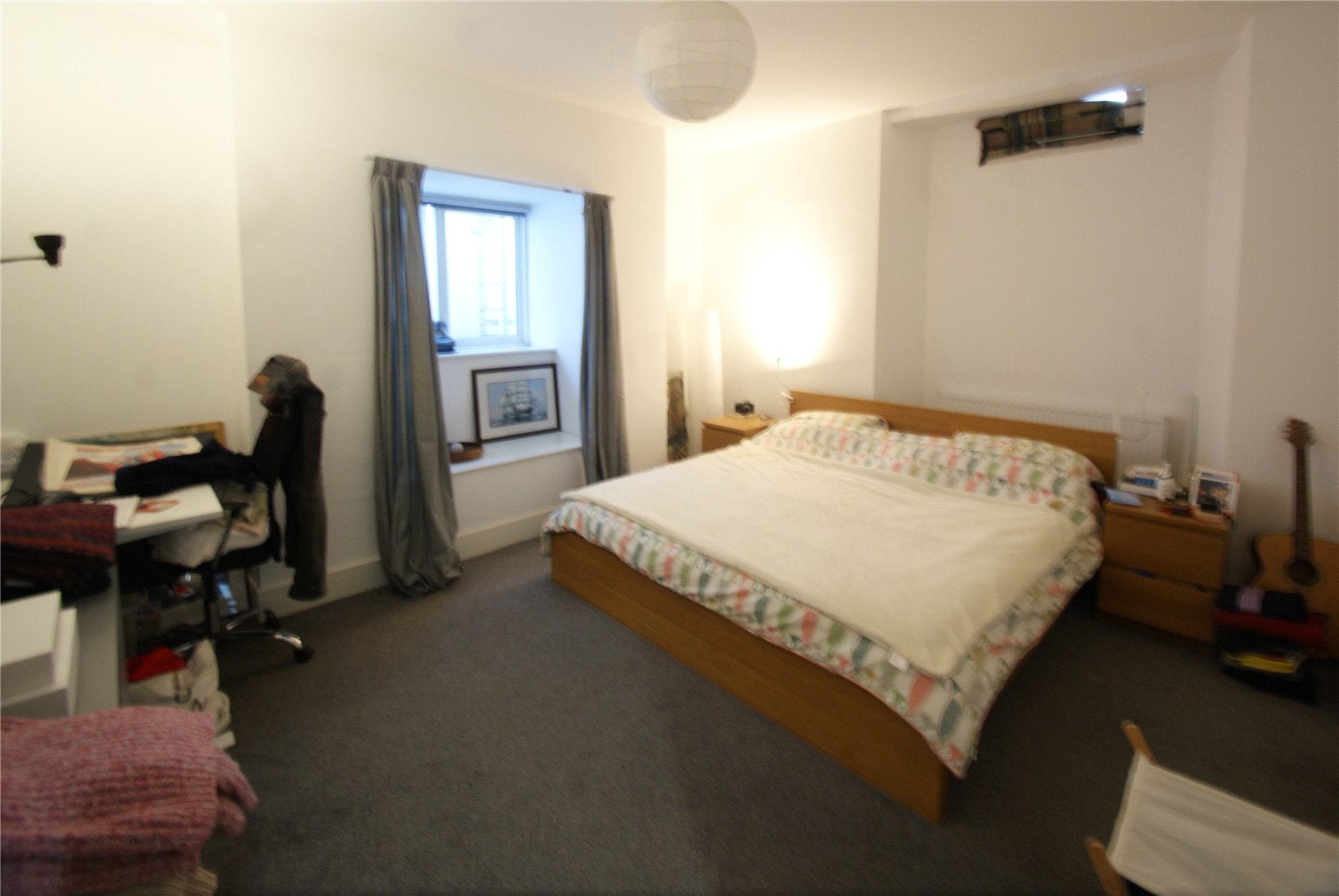 Flat Oakfield Road in Bristol