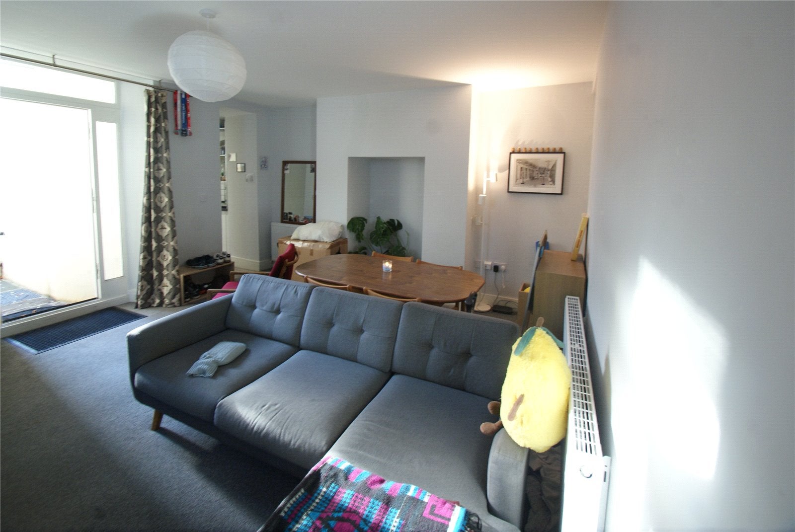 Flat Oakfield Road in Bristol