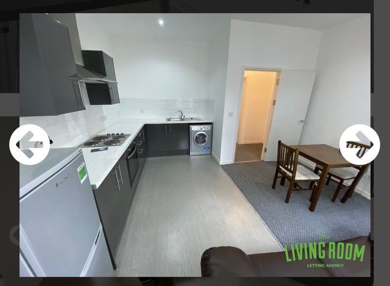 Flat Llanbleddian Gardens in Cardiff