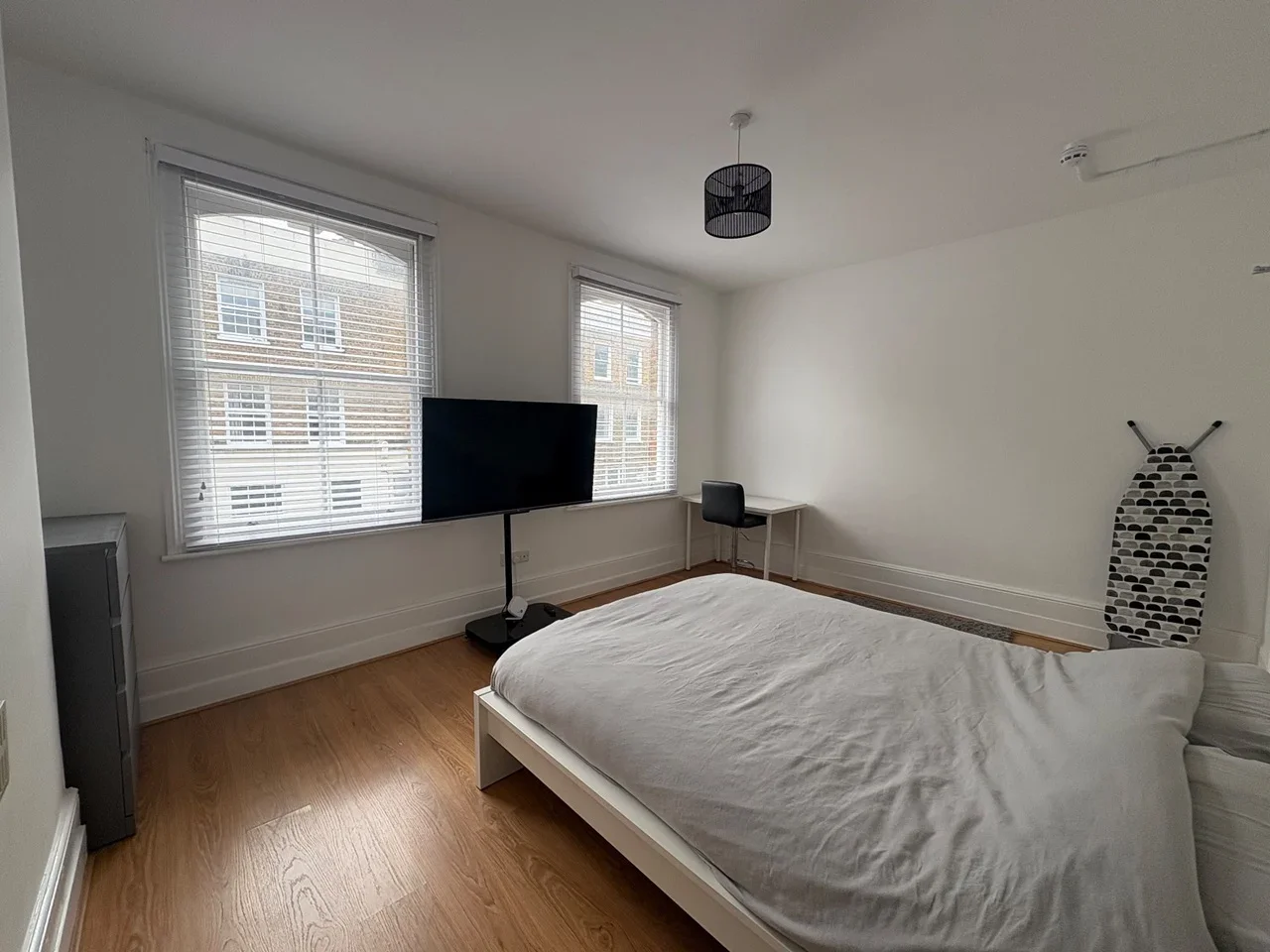 Room Allen Road in Greater London