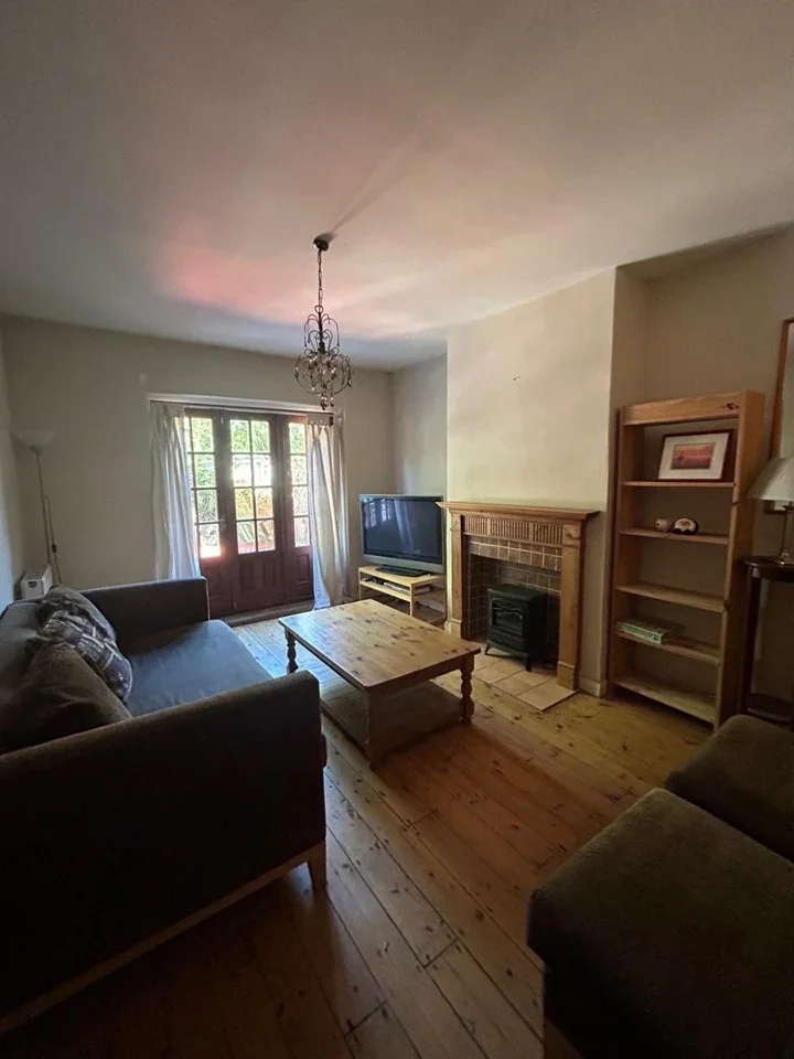 Room Huntingfield Road in Greater London
