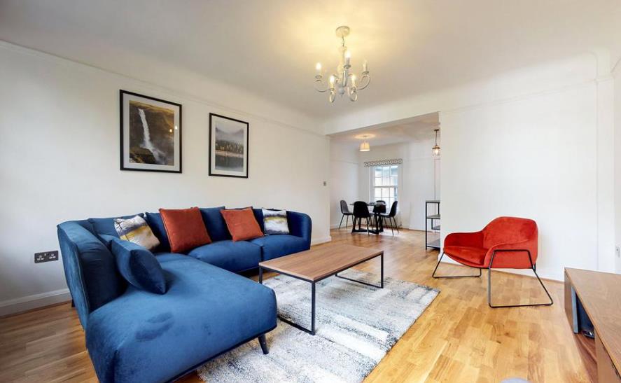 Flat Gloucester Place in City of Westminster