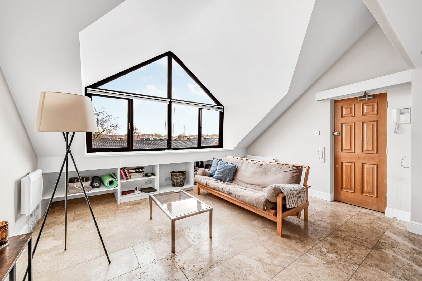 Flat Prince of Wales Terrace in Greater London
