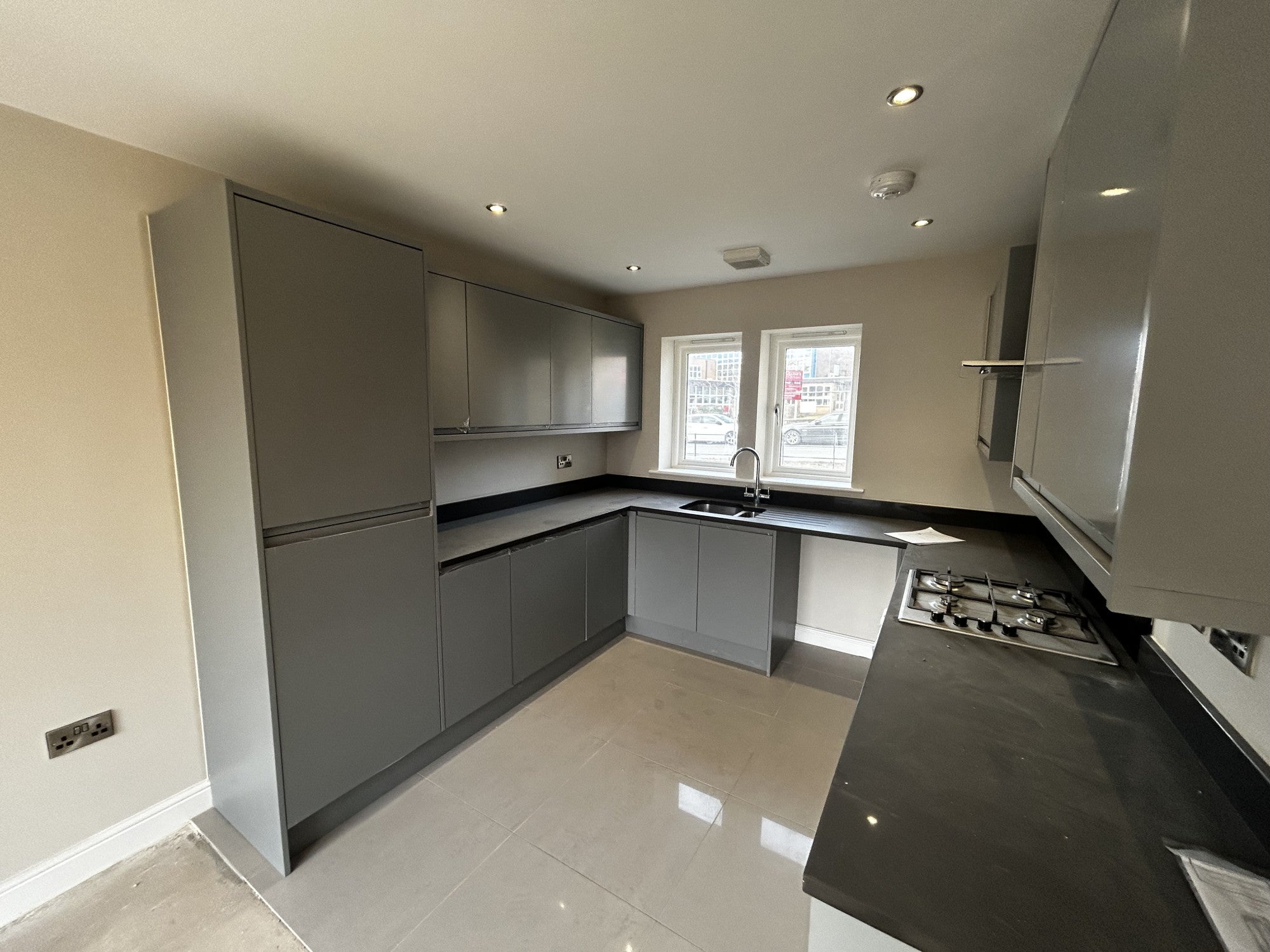 Flat Doctors Row in Preston