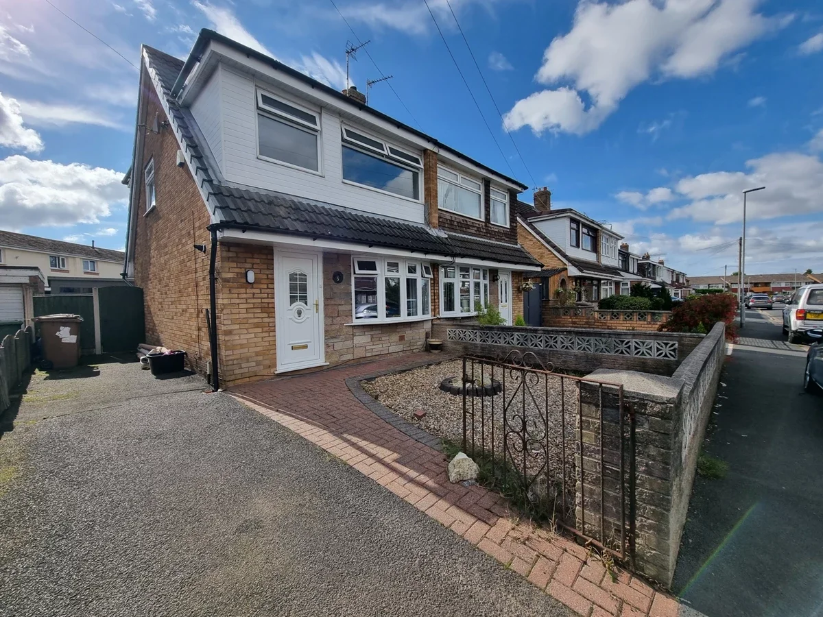 House Hornby Crescent in St Helens
