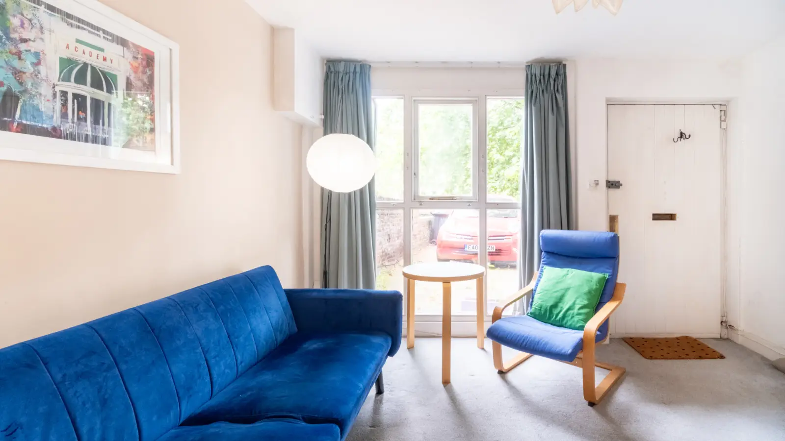 Flat Warwick Road in Greater London