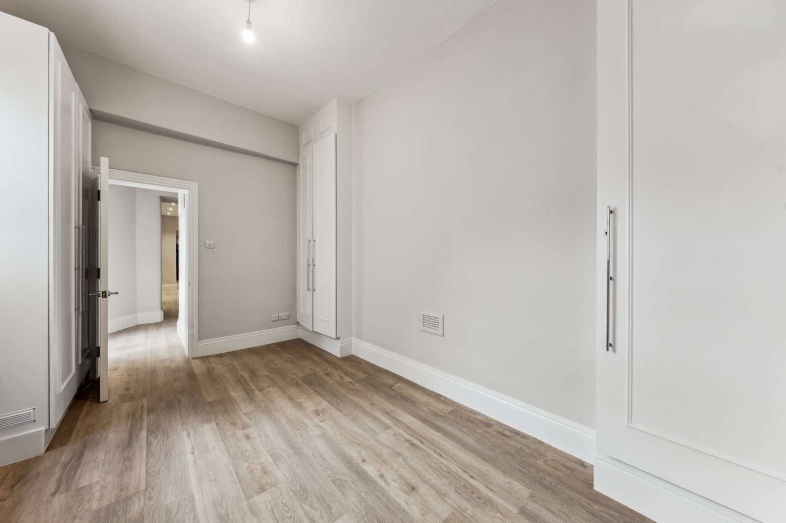 Flat Nottingham Place in City of Westminster