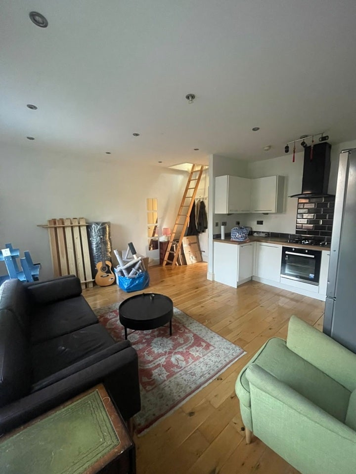 Flat Blenheim Road in Greater London