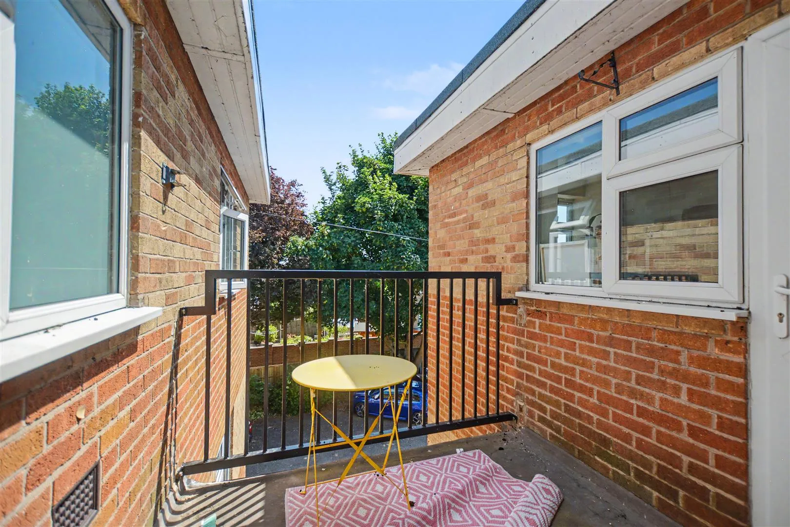 Flat Norfolk Avenue in Nottingham