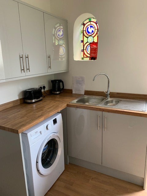Room Dickenson Road in Weston-super-Mare