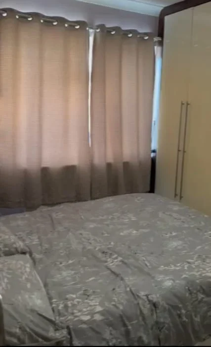 Room Greenford Road in Greater London