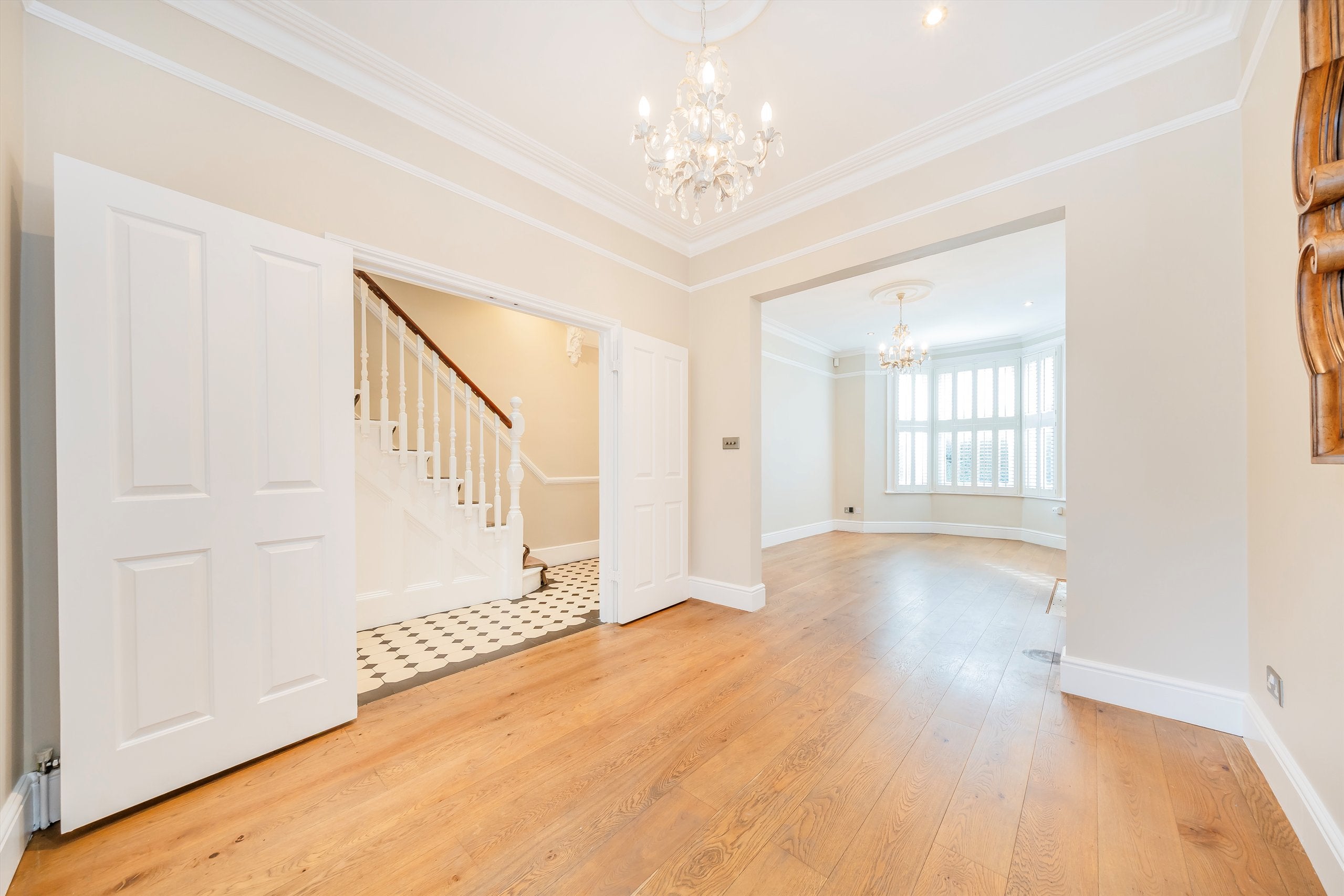 Flat Mimosa Street in Greater London