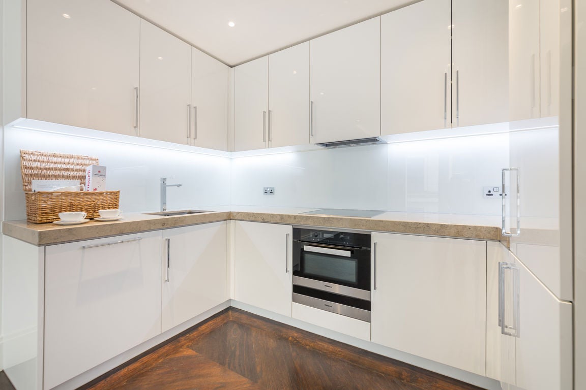 Flat Milford Lane in City of Westminster
