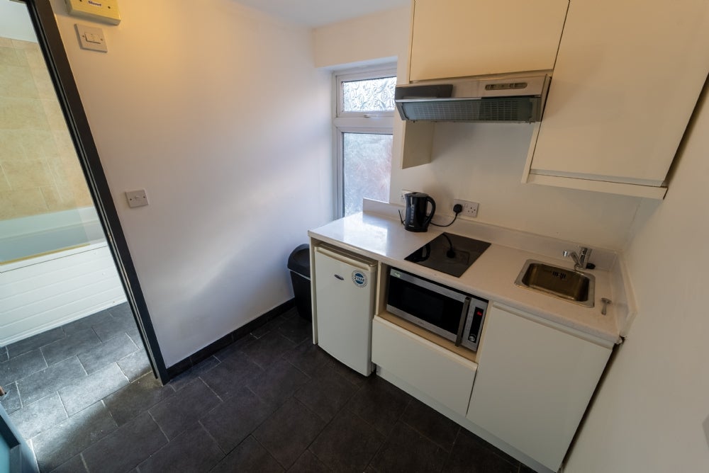Flat Vicarage Road in Birmingham