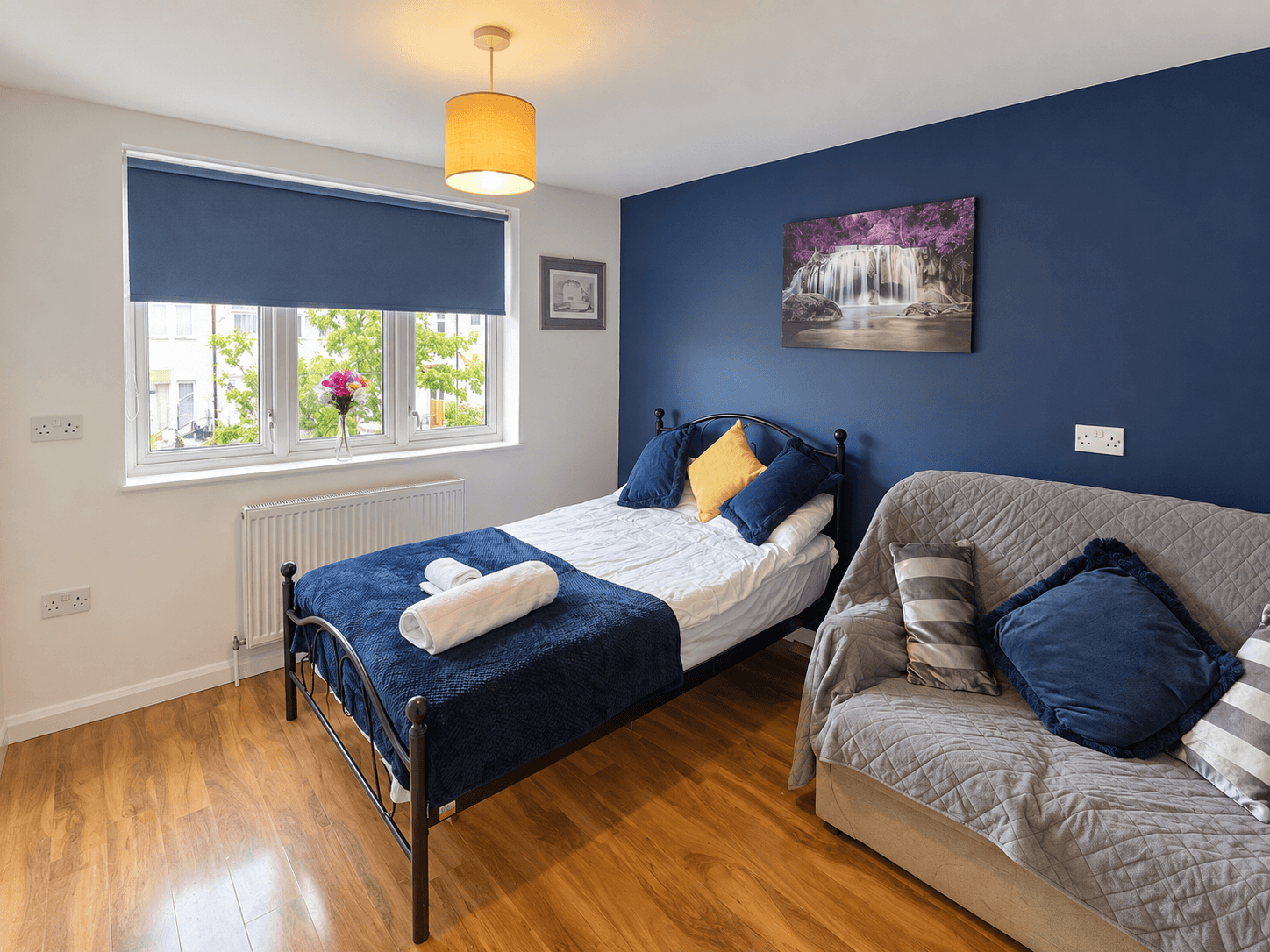 Room Fernbank Avenue in London