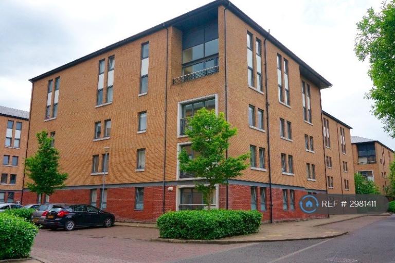 Flat Minerva Way in Glasgow