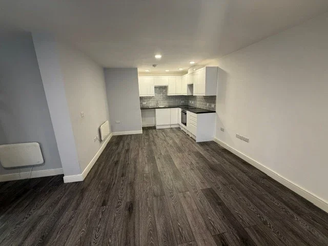 Flat Dorking Crescent in Portsmouth