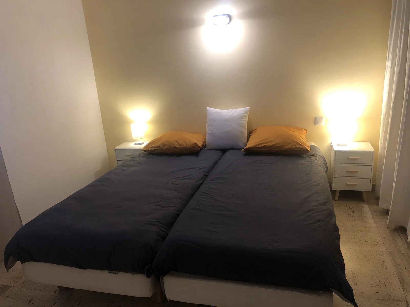Chambre Avenue d'Aumes à Montagnac