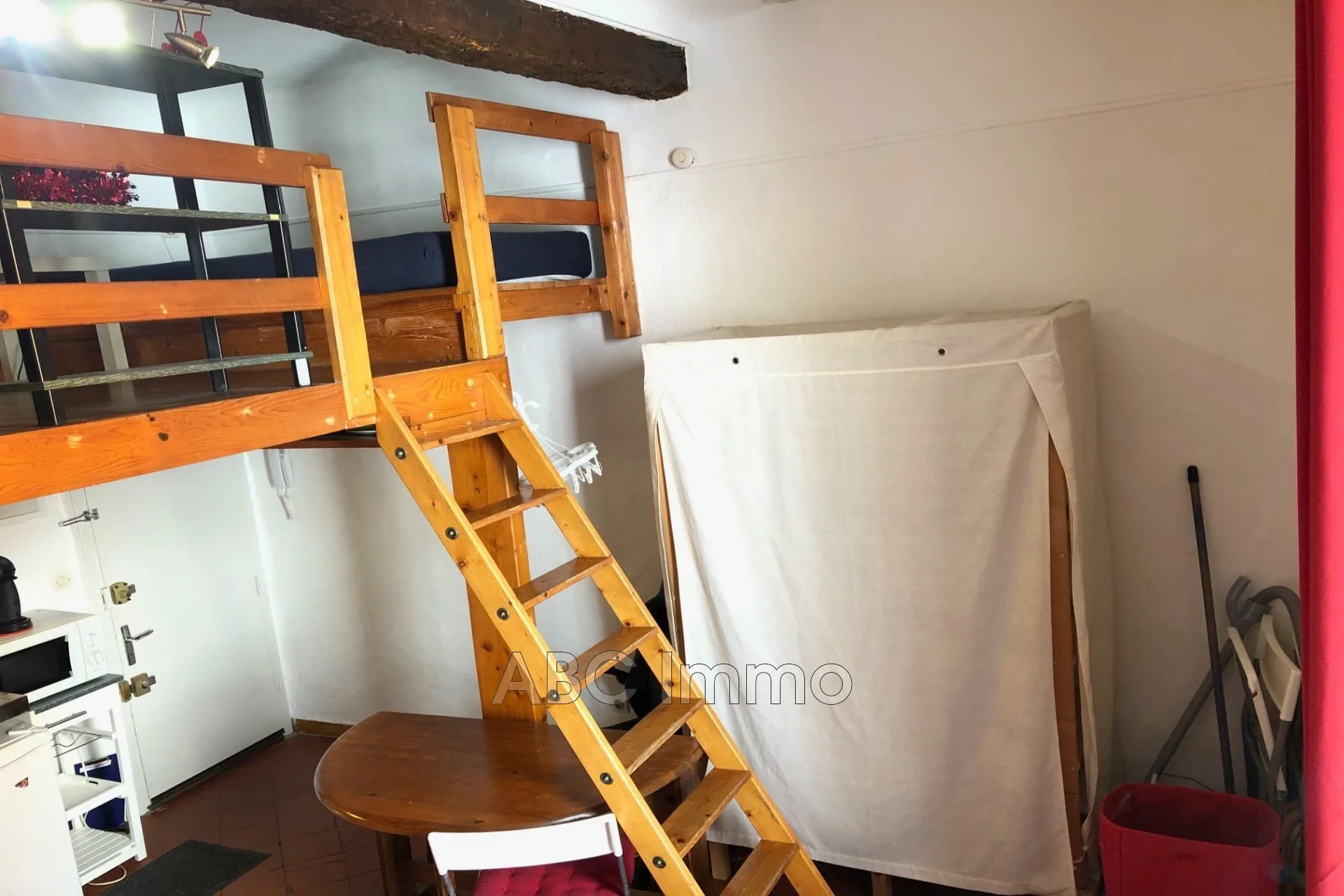 Appartement Rue Irma Moreau à Aix-en-Provence