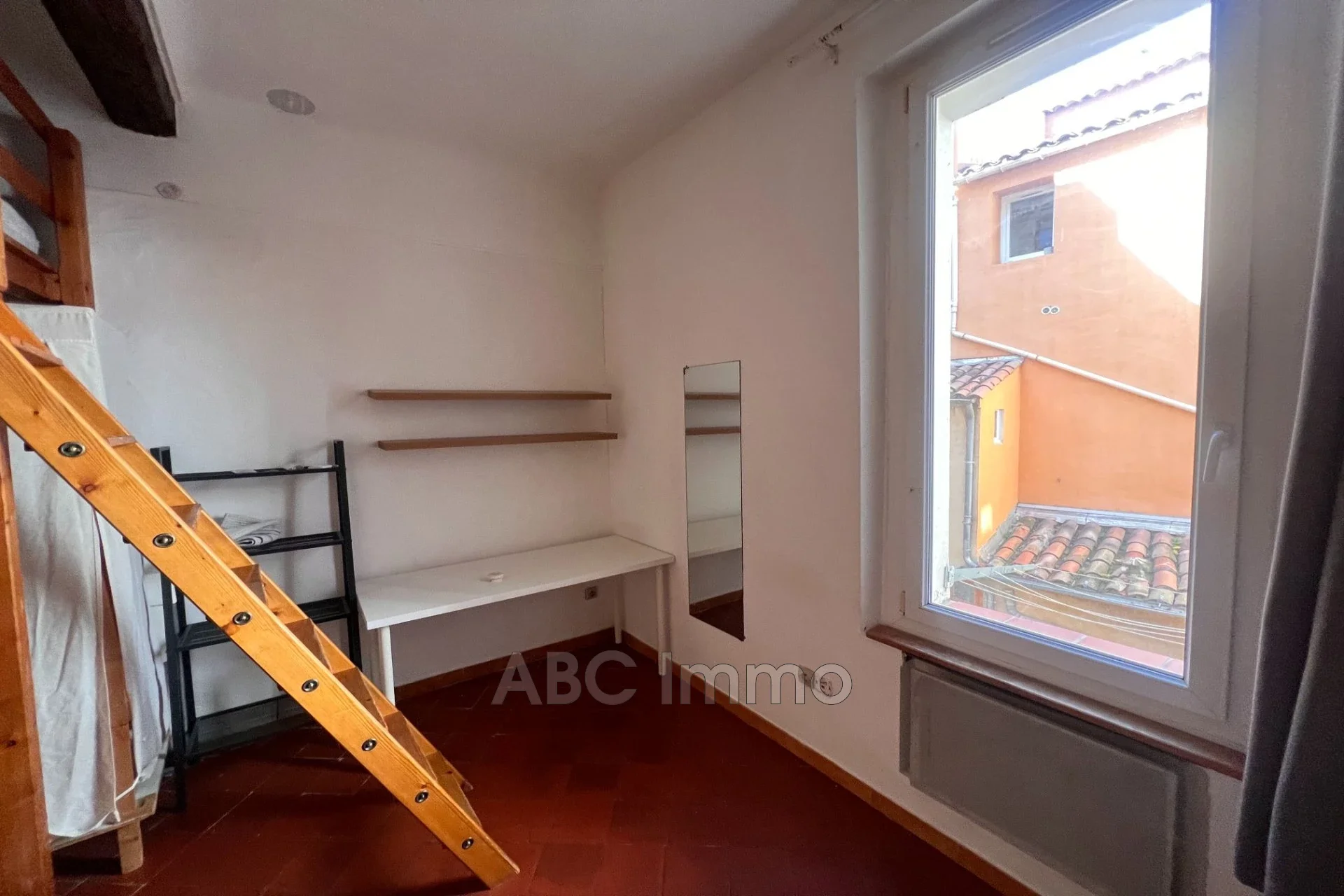 Appartement Rue Irma Moreau à Aix-en-Provence