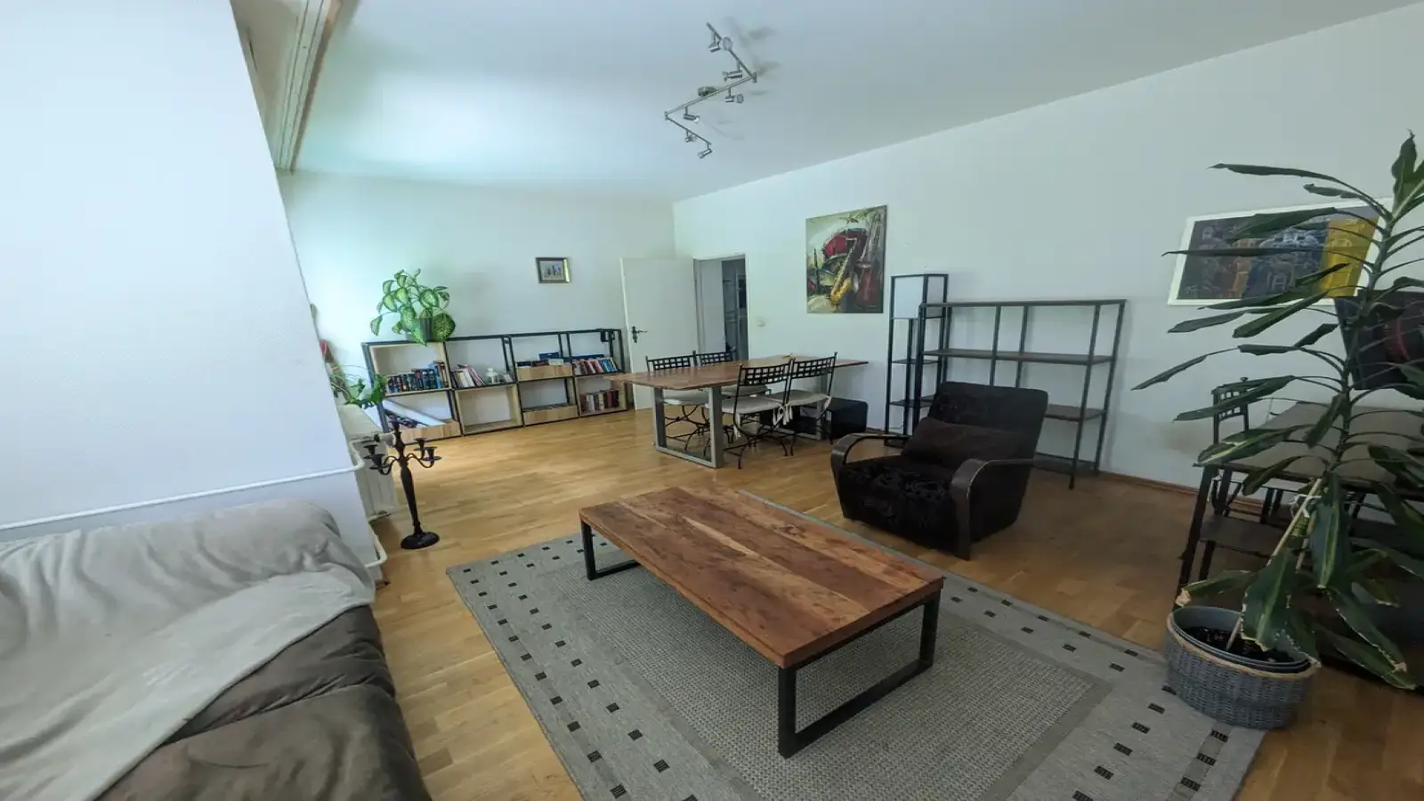 Wohnung Wittelsbacherstraße in Berlin