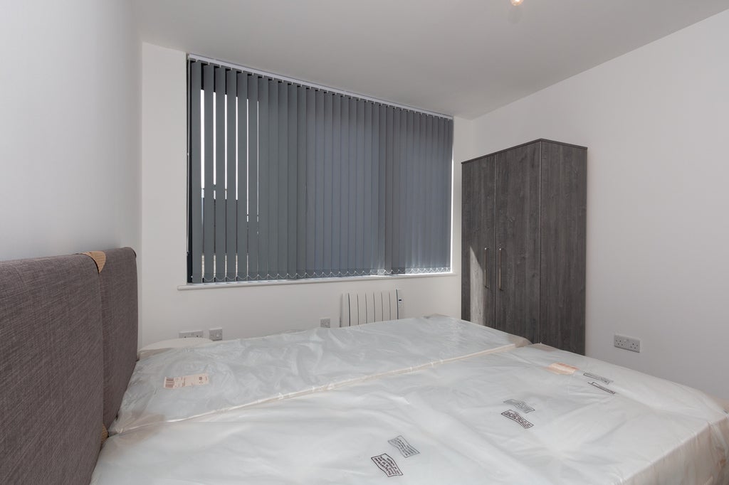 Flat Flaxfield Road in Basingstoke and Deane