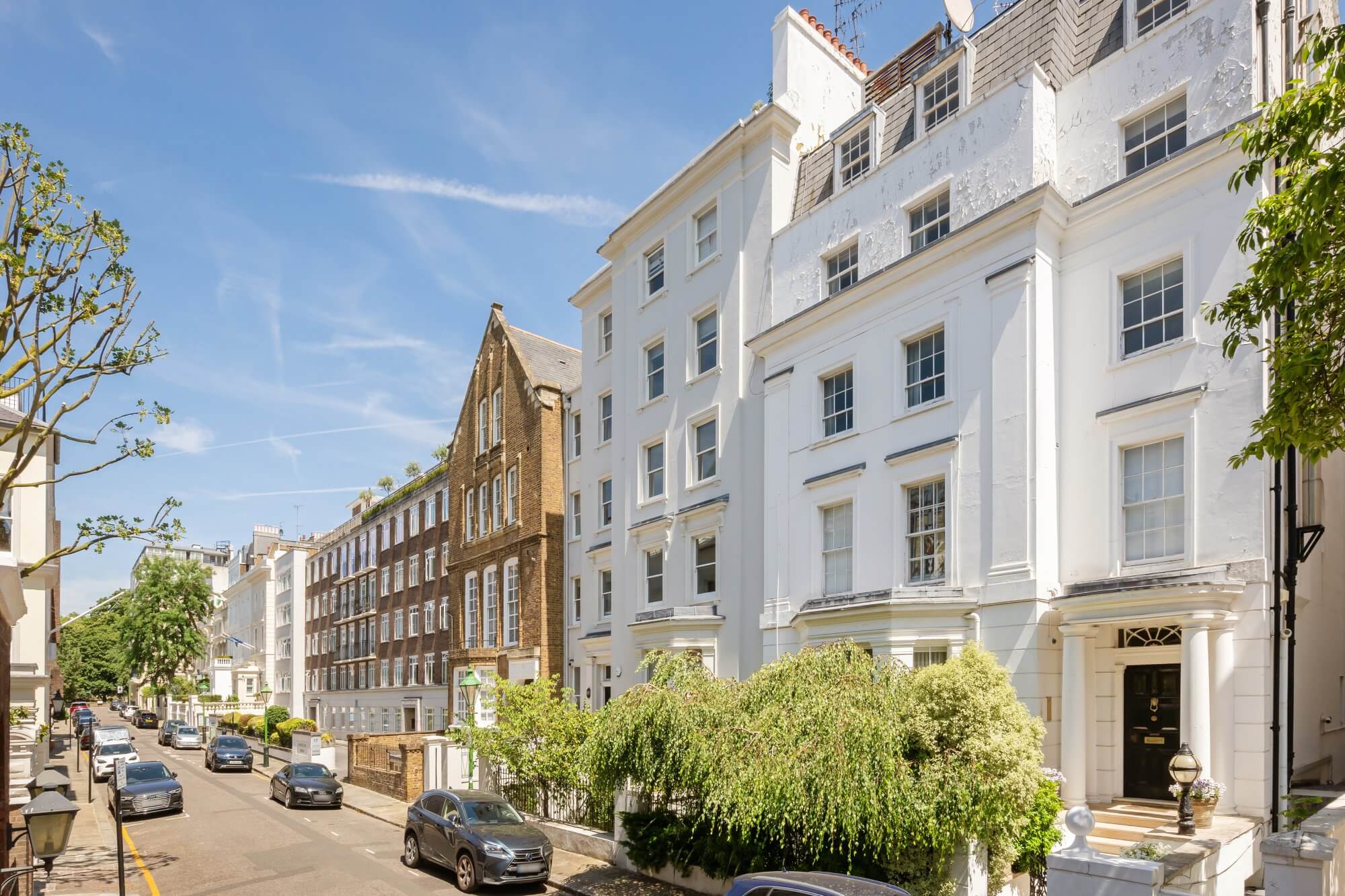 Flat Hyde Park Gate in Greater London