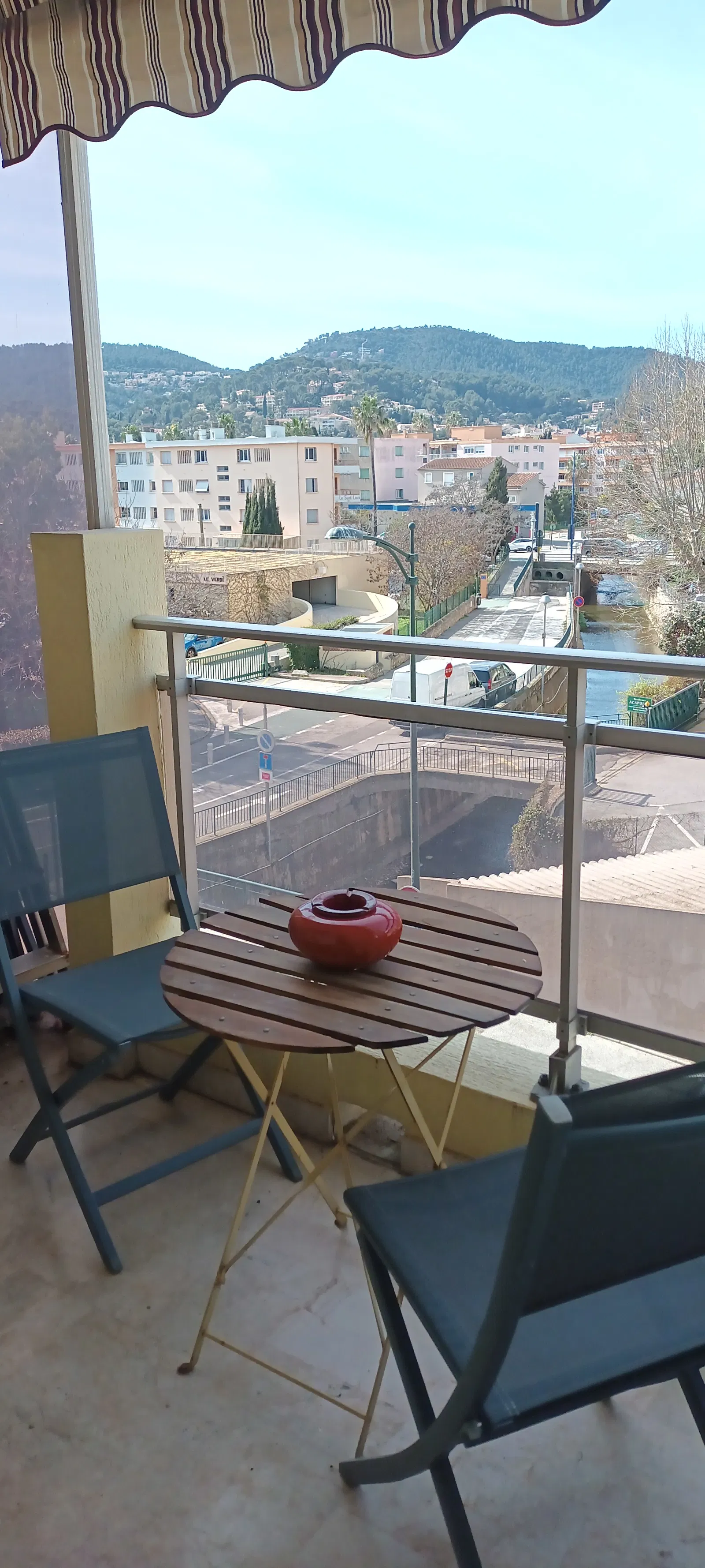 Chambre Avenue Olbius Riquier à Hyères