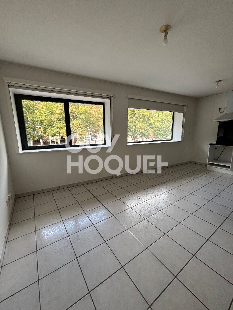 Flat Rue Émile Zola in Troyes