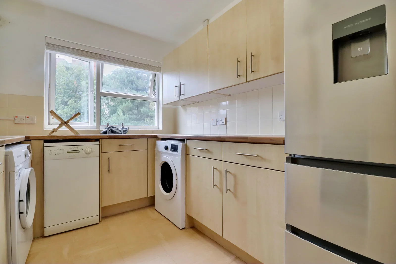 Flat Hobs Road in Lichfield